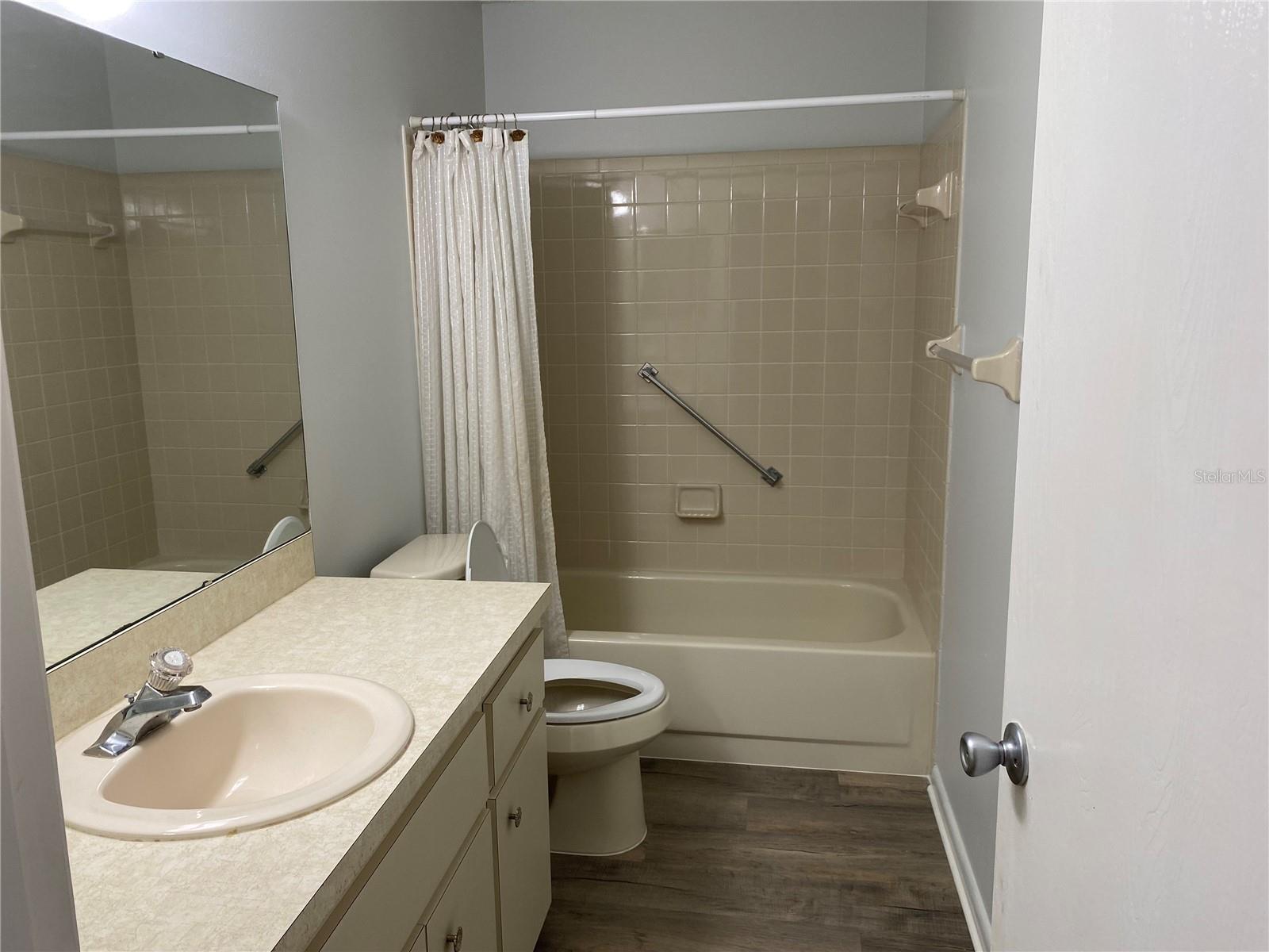8666 Sw 92nd Ln #c Property Photo 15