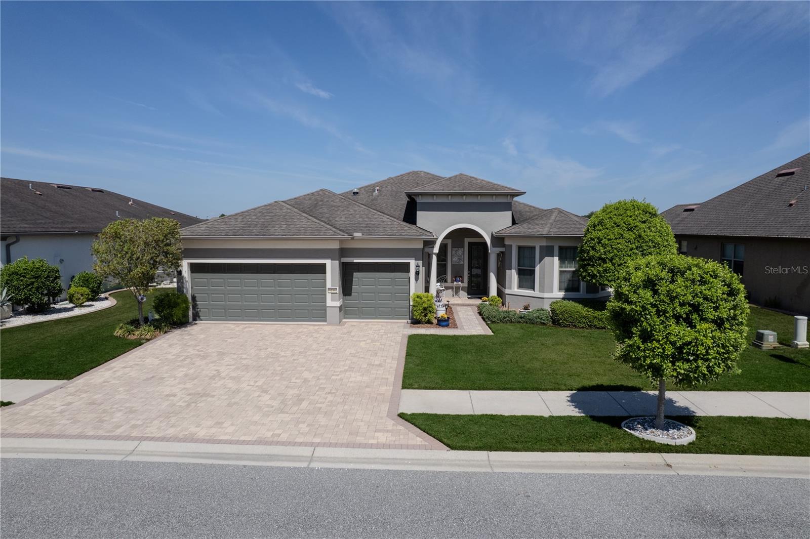 9186 Sw 70th Loop Property Photo 1