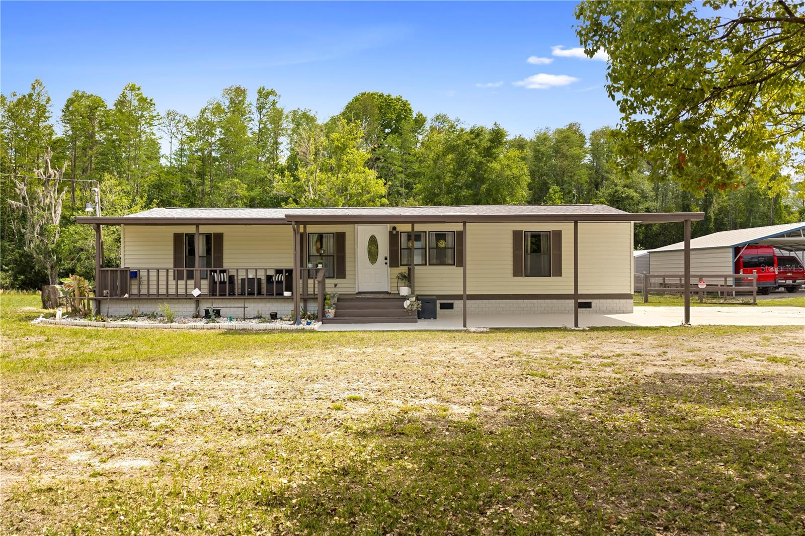 8356 W TAWNY ROSE LN