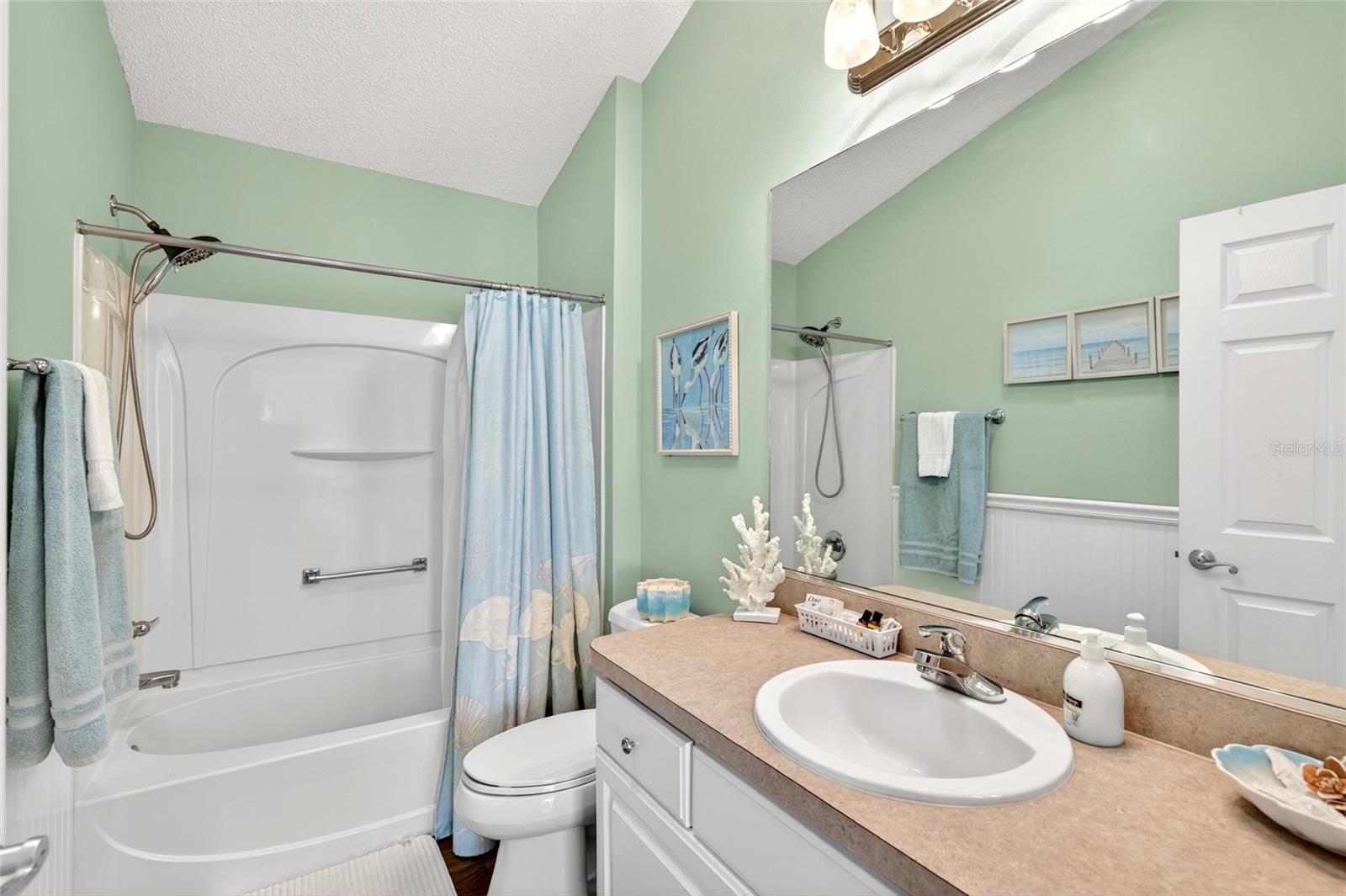 600 Audrey Ln Property Photo 11