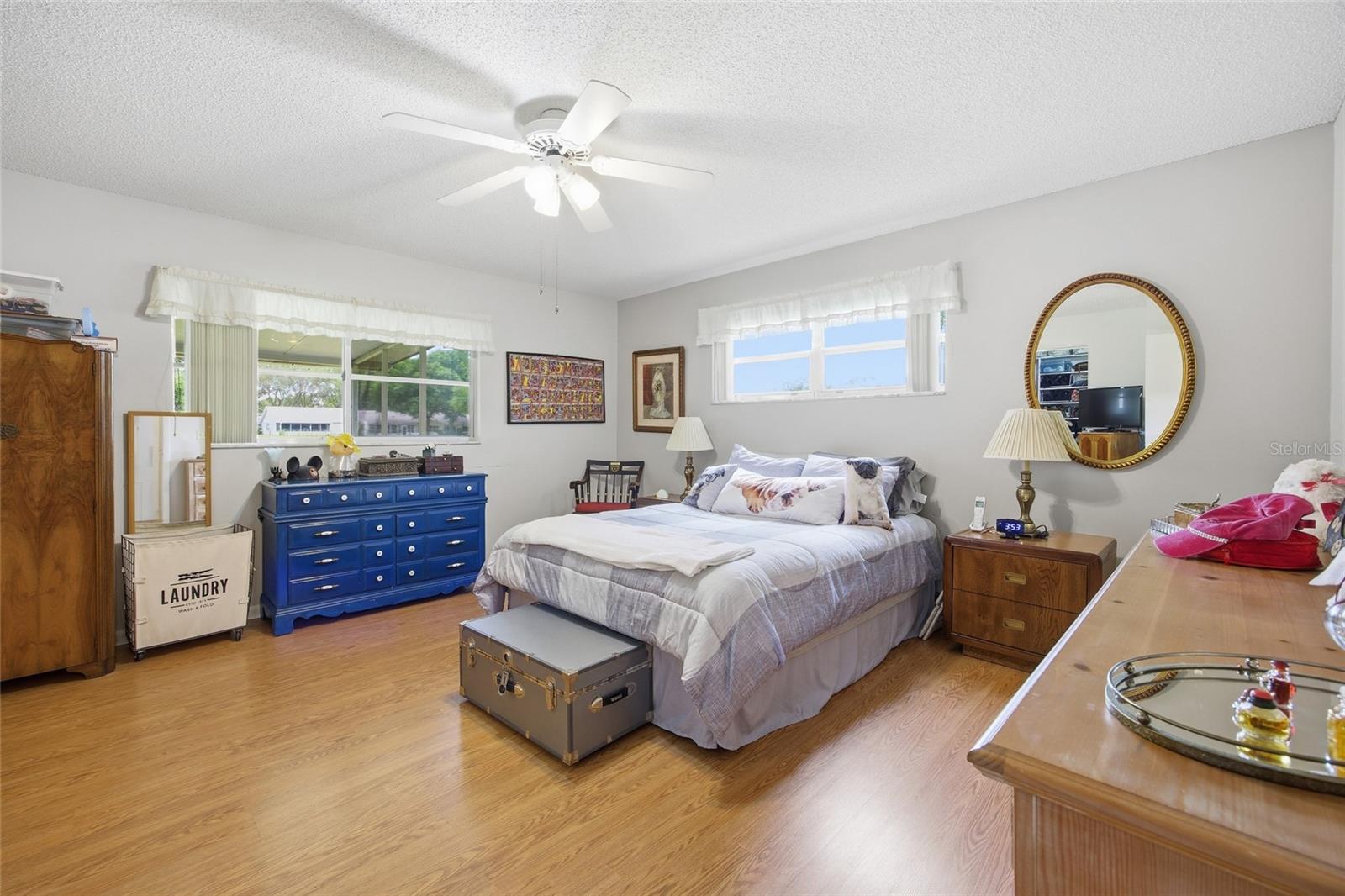 9335 Sw 85th Ter #e Property Photo 4