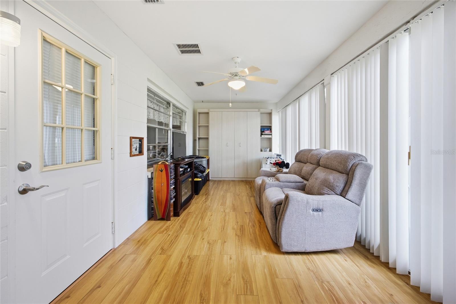 9335 Sw 85th Ter #e Property Photo 20