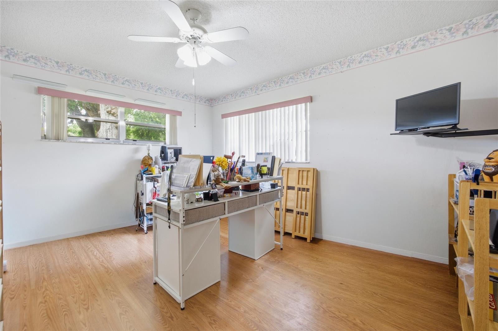 9335 Sw 85th Ter #e Property Photo 29