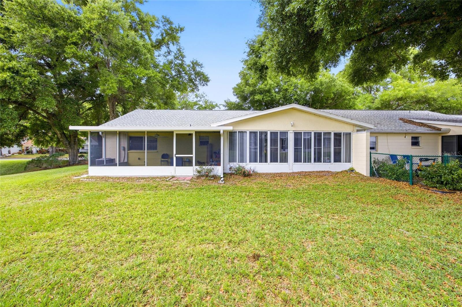 9335 Sw 85th Ter #e Property Photo 37
