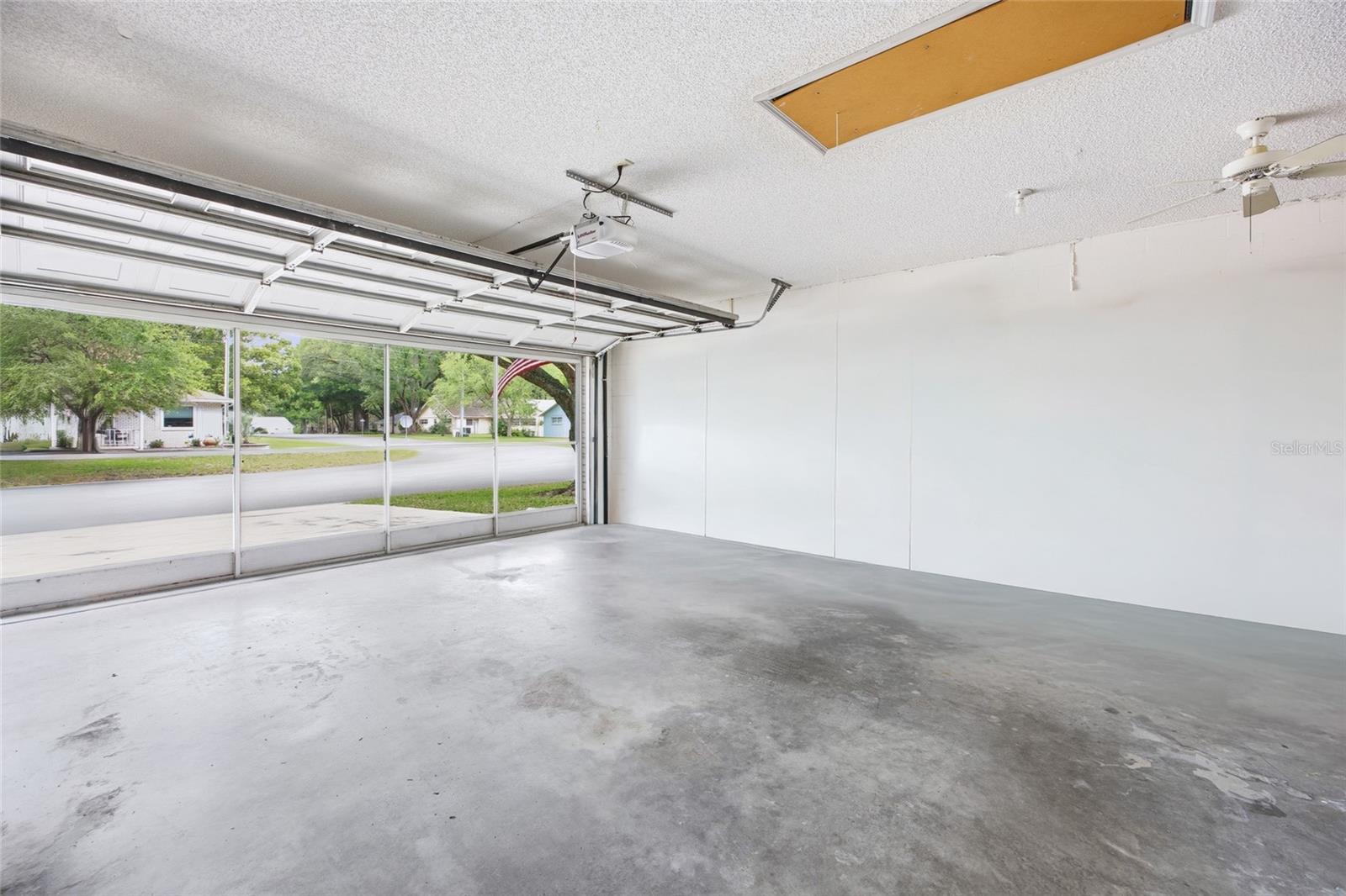 9335 Sw 85th Ter #e Property Photo 39
