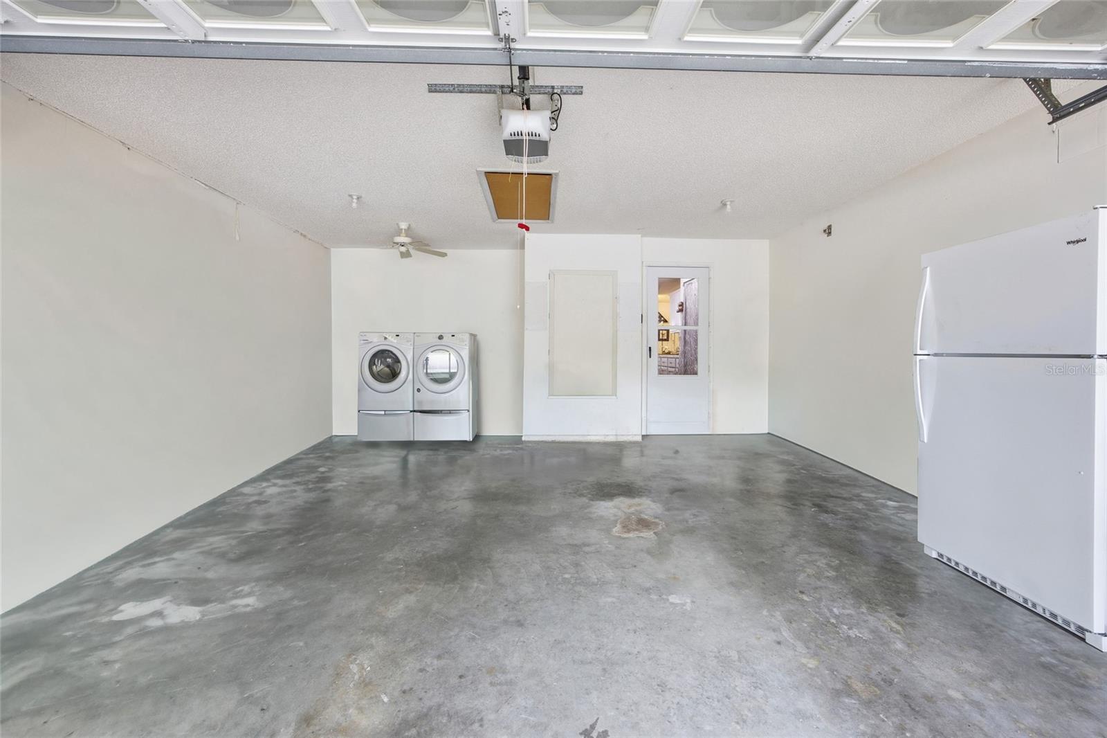 9335 Sw 85th Ter #e Property Photo 41