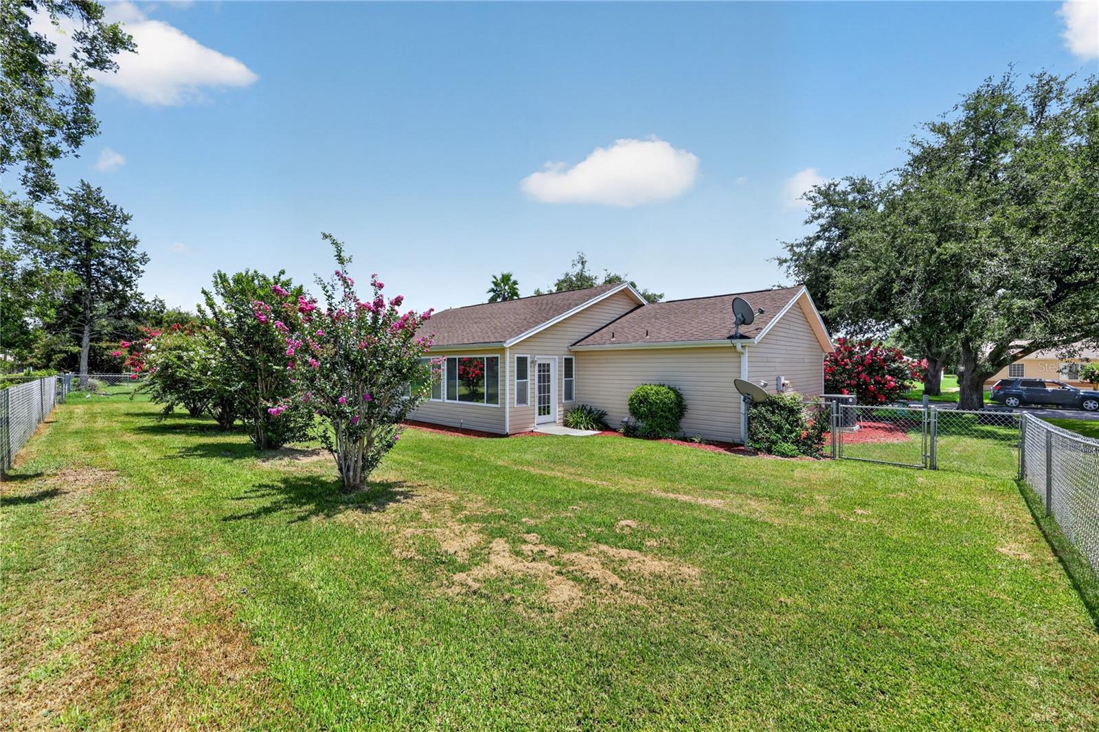 11579 Sw 140th Loop Property Photo 2