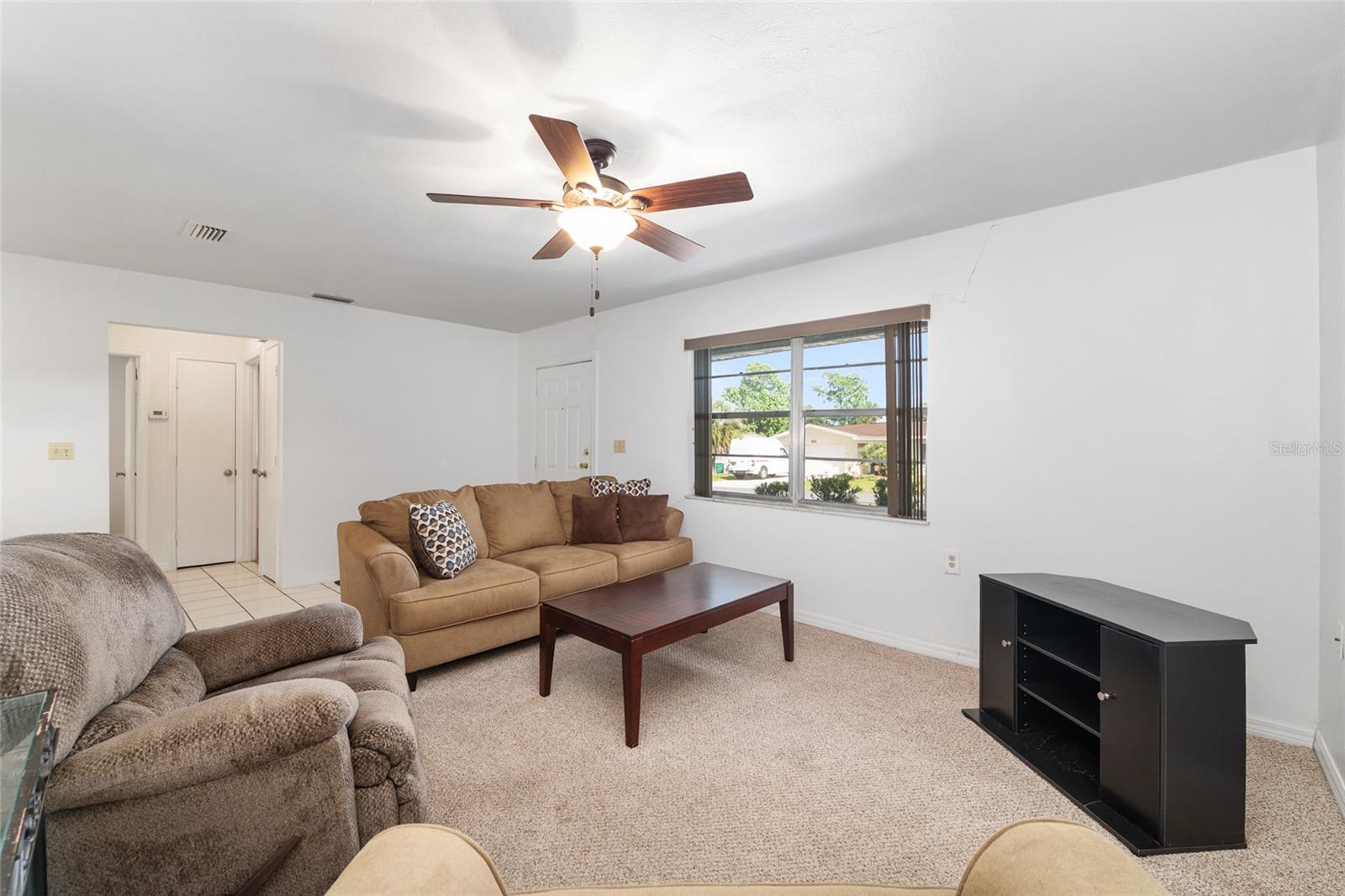 9317 E Crescent Dr Property Photo 16