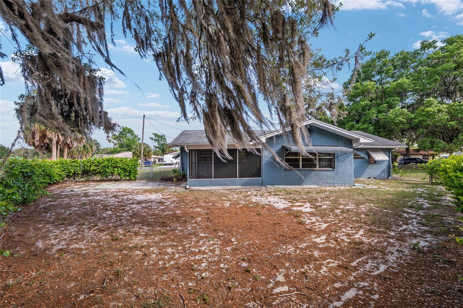9317 E Crescent Dr Property Photo 46