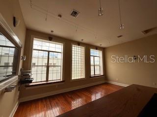 44 S Magnolia Ave Property Photo 11