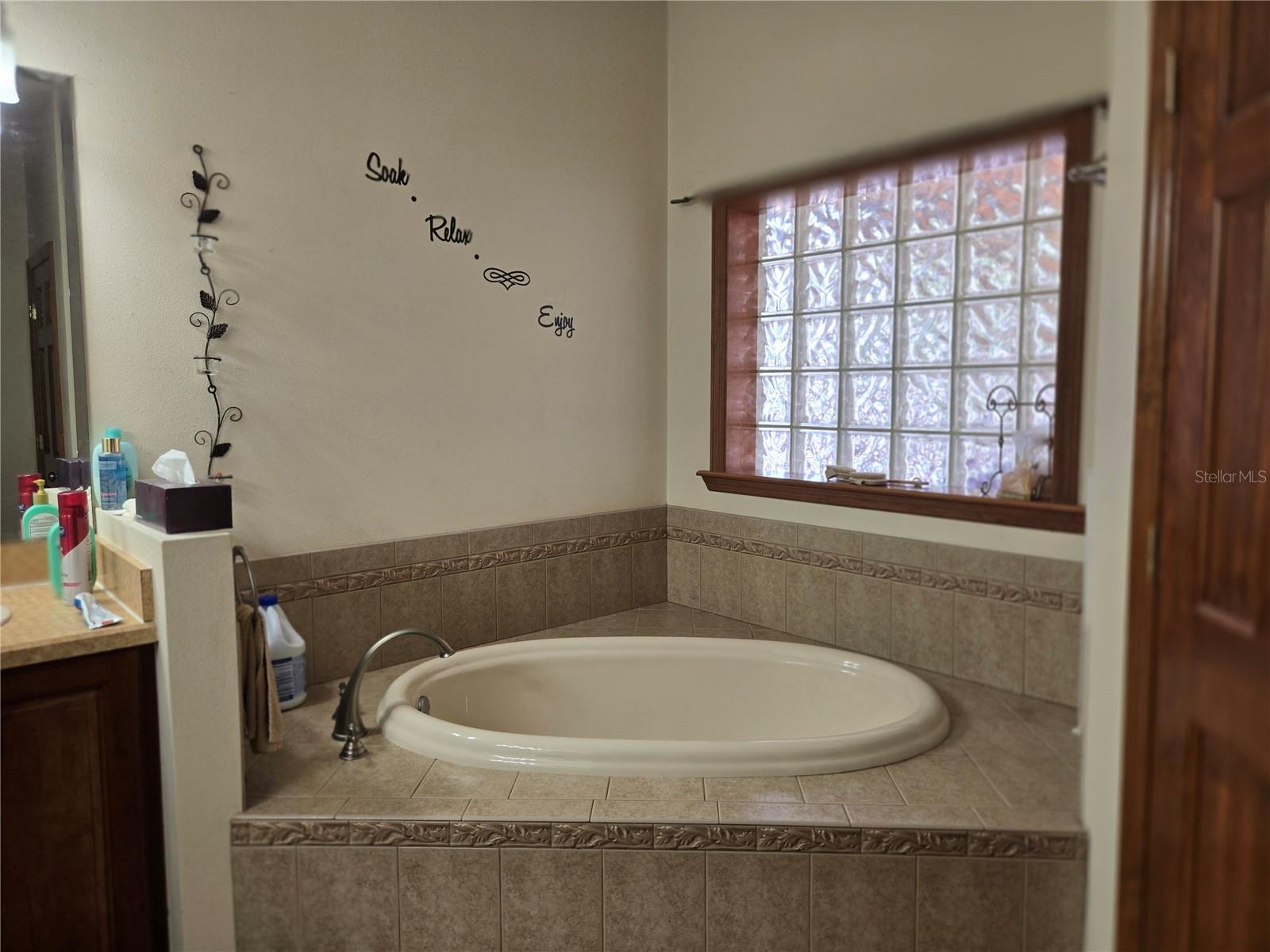 2672 Se 35th St Property Photo 15