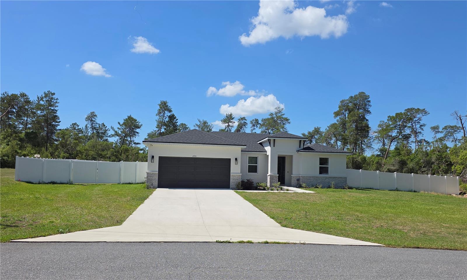 2450 Sw 170th Loop Property Photo 3