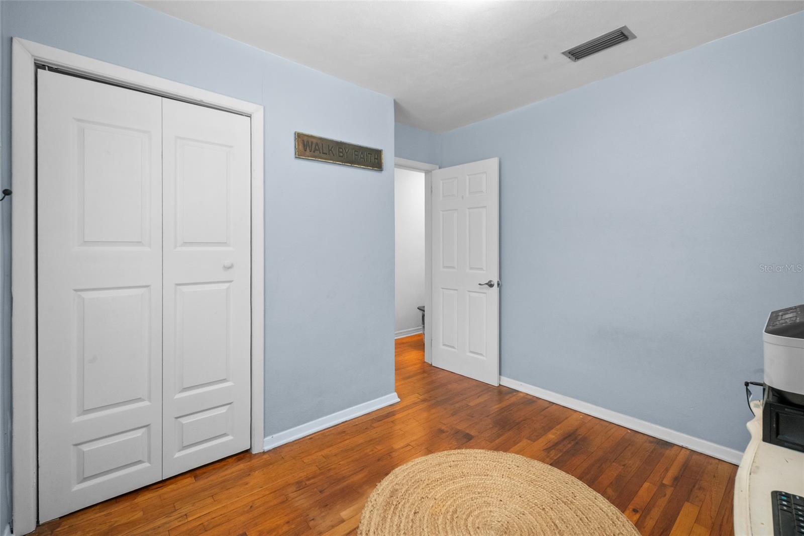 4323 Nw 12th Ter Property Photo 9