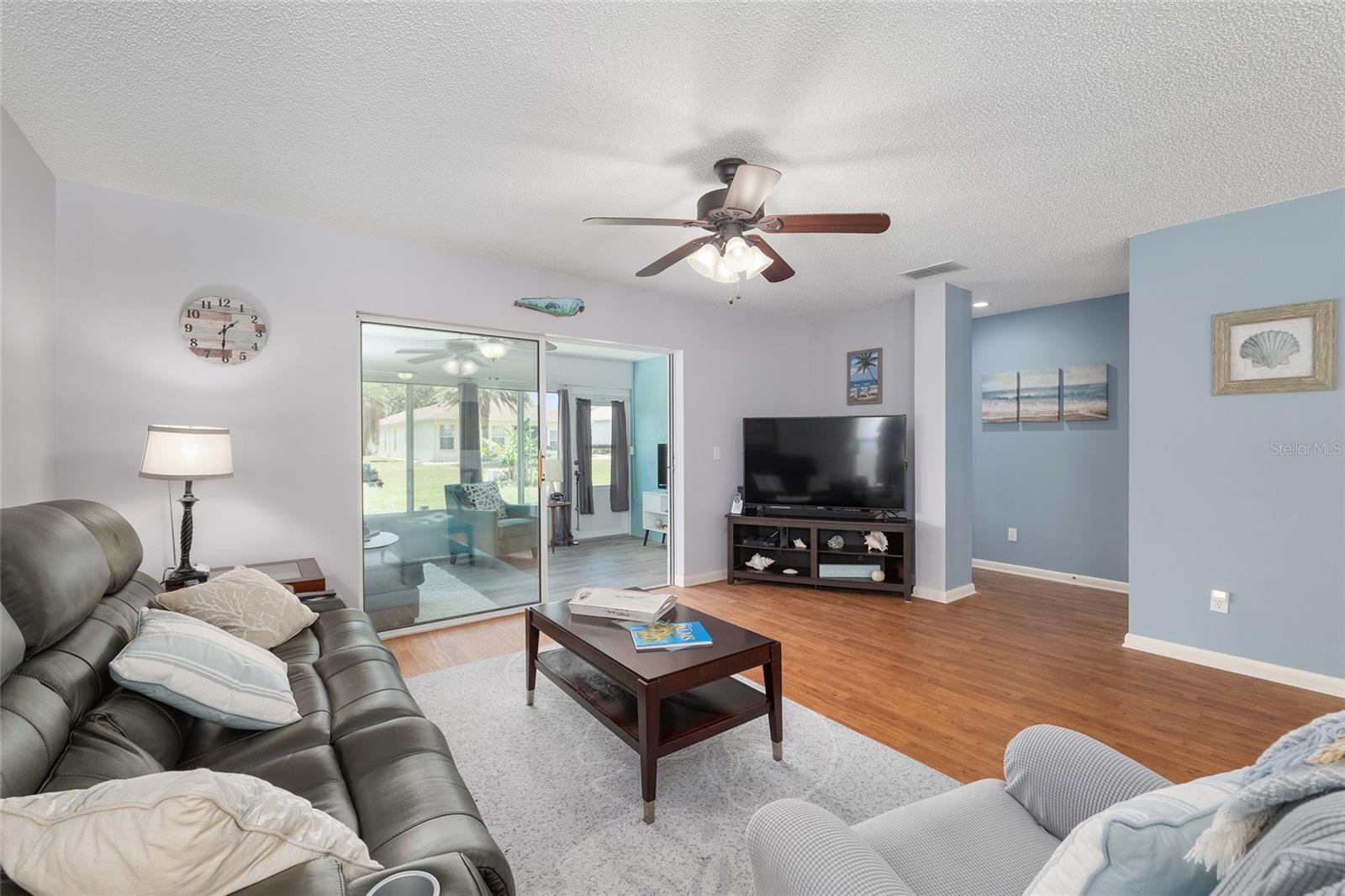 9511 Sw 93rd Loop Property Photo 16