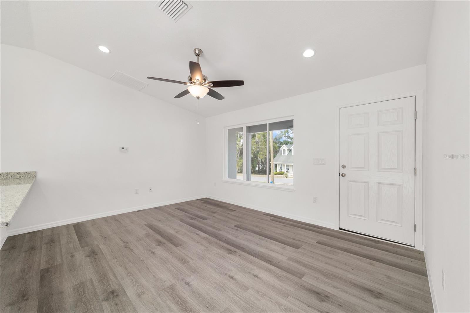 13078 Ne 7th Loop Property Photo 13