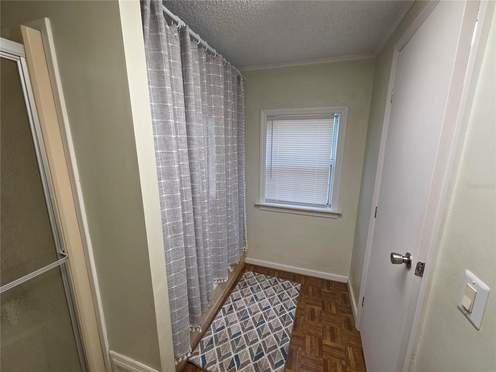 421 Margaret St Property Photo 51