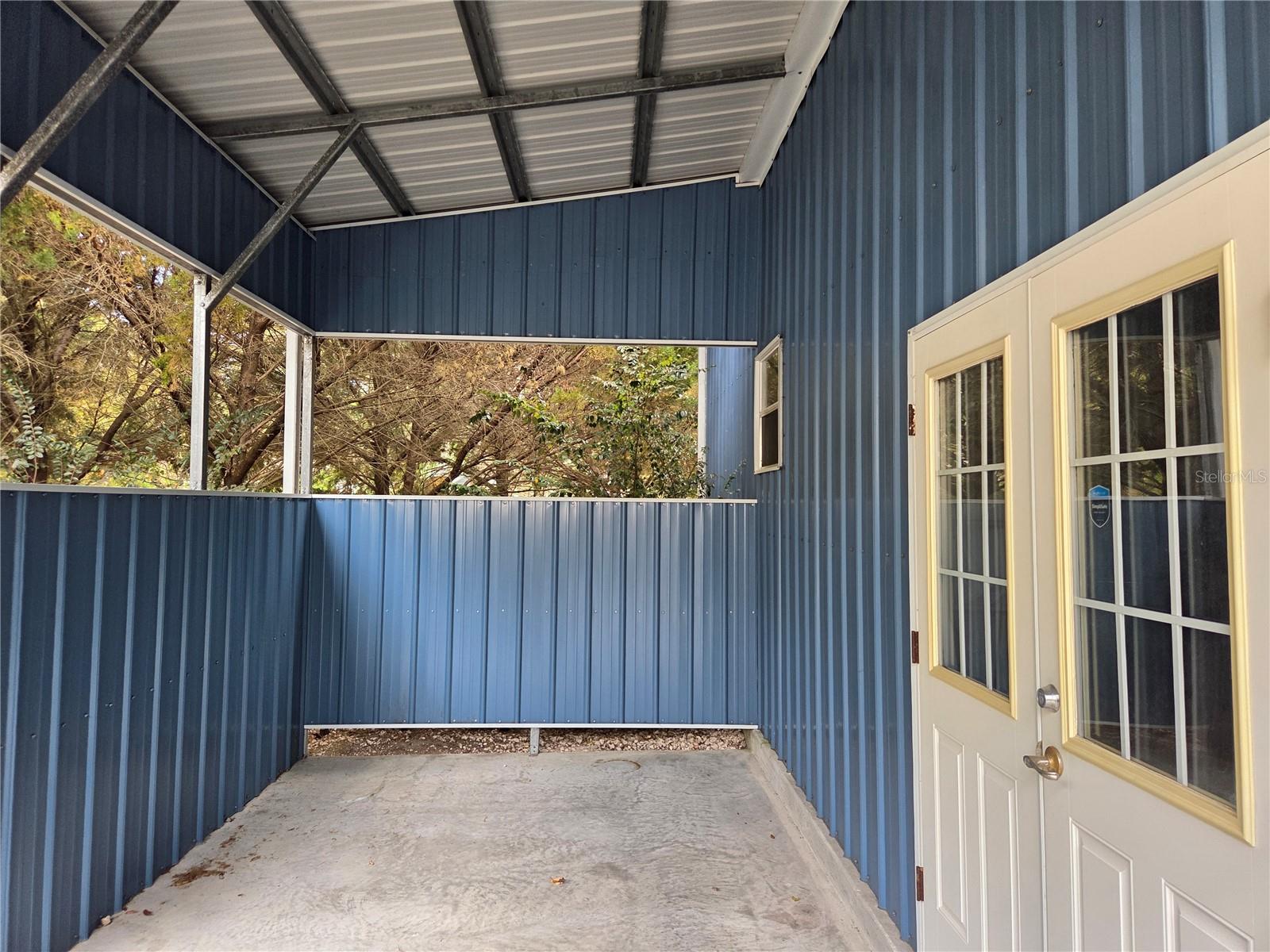 421 Margaret St Property Photo 61