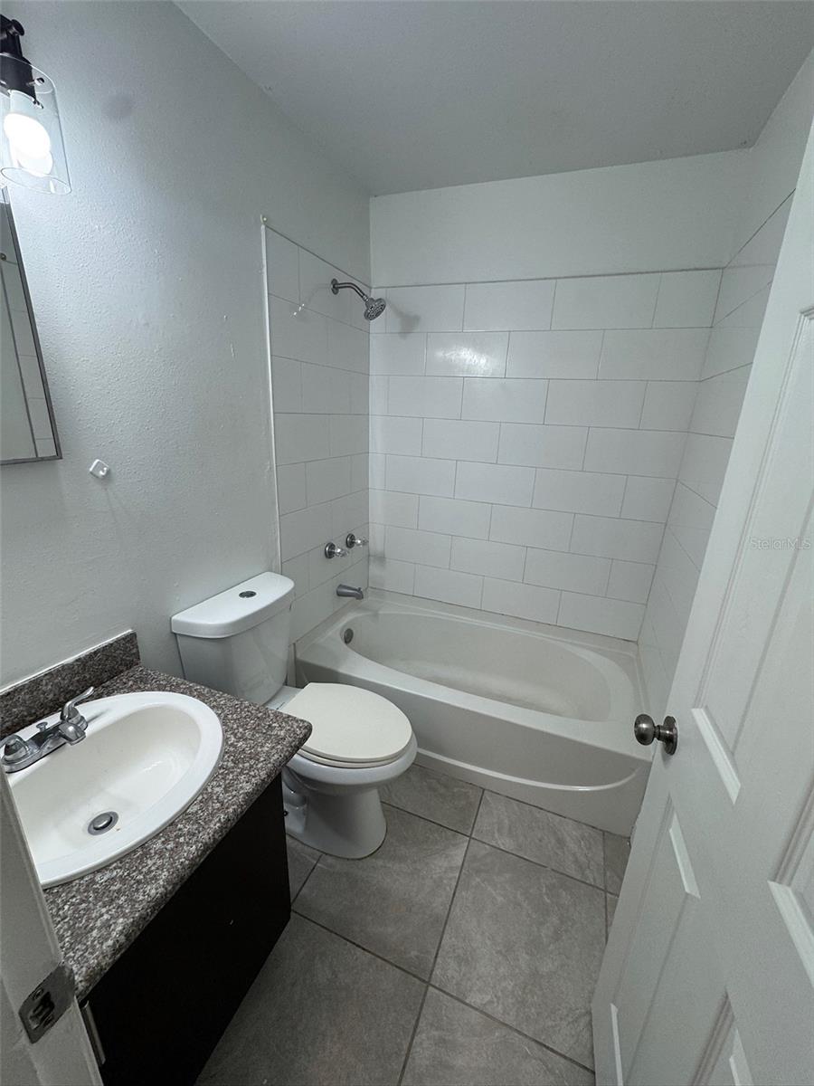 1197-1197 Bentley Rd #3 Property Photo 12