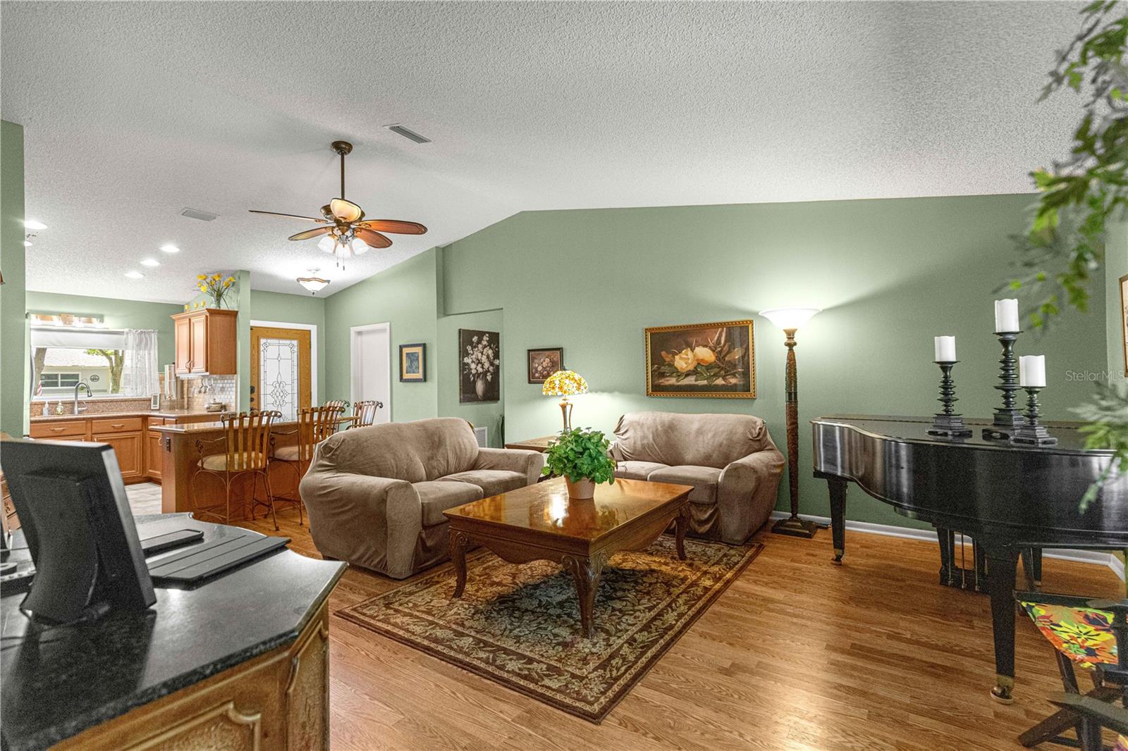 9380 Sw 84th Ter #c Property Photo 15