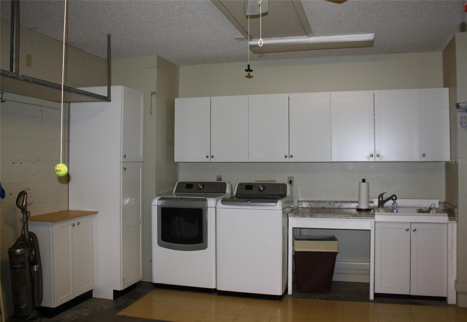 9380 Sw 84th Ter #c Property Photo 37