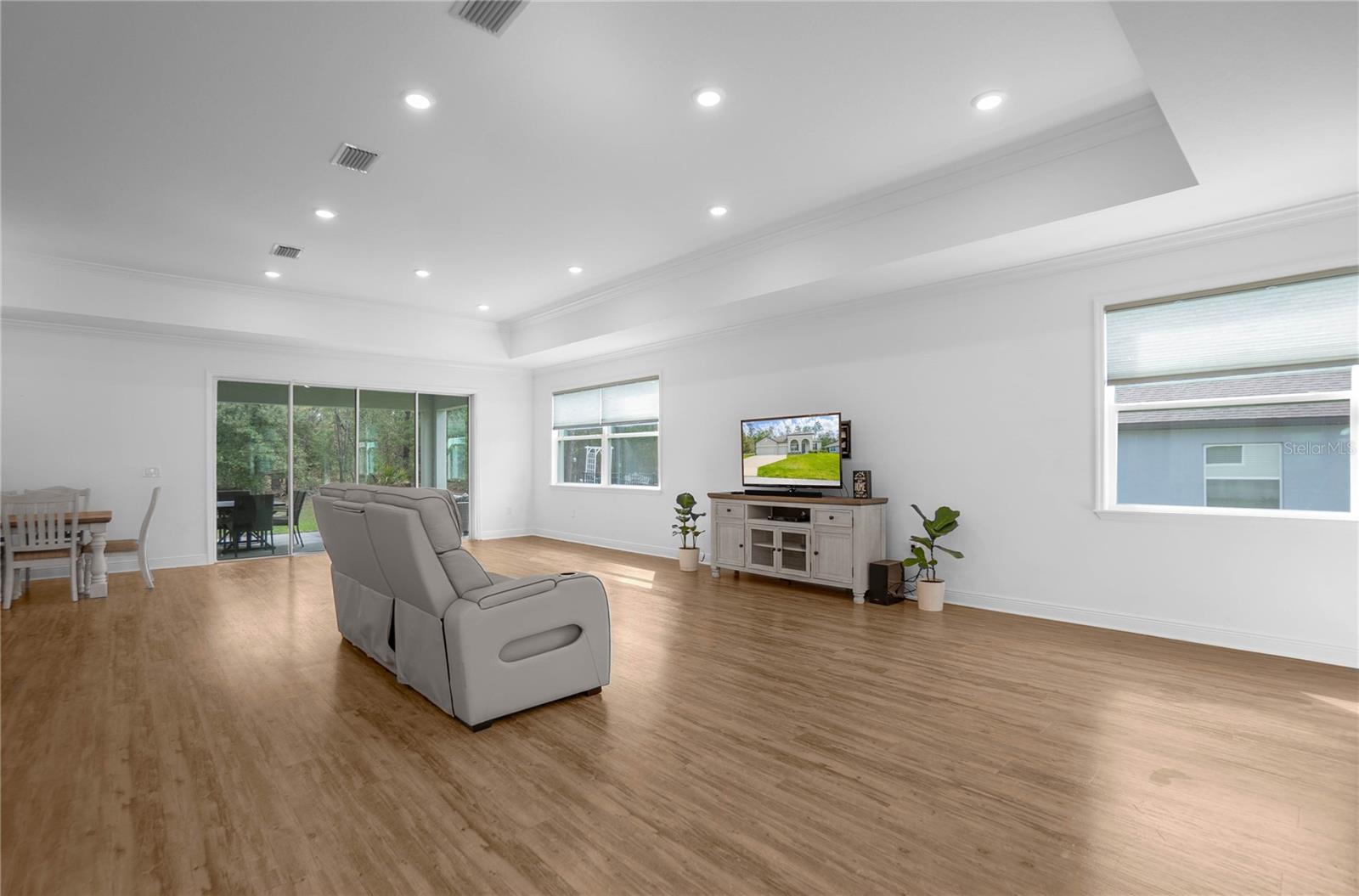 69 Grass St Property Photo 14