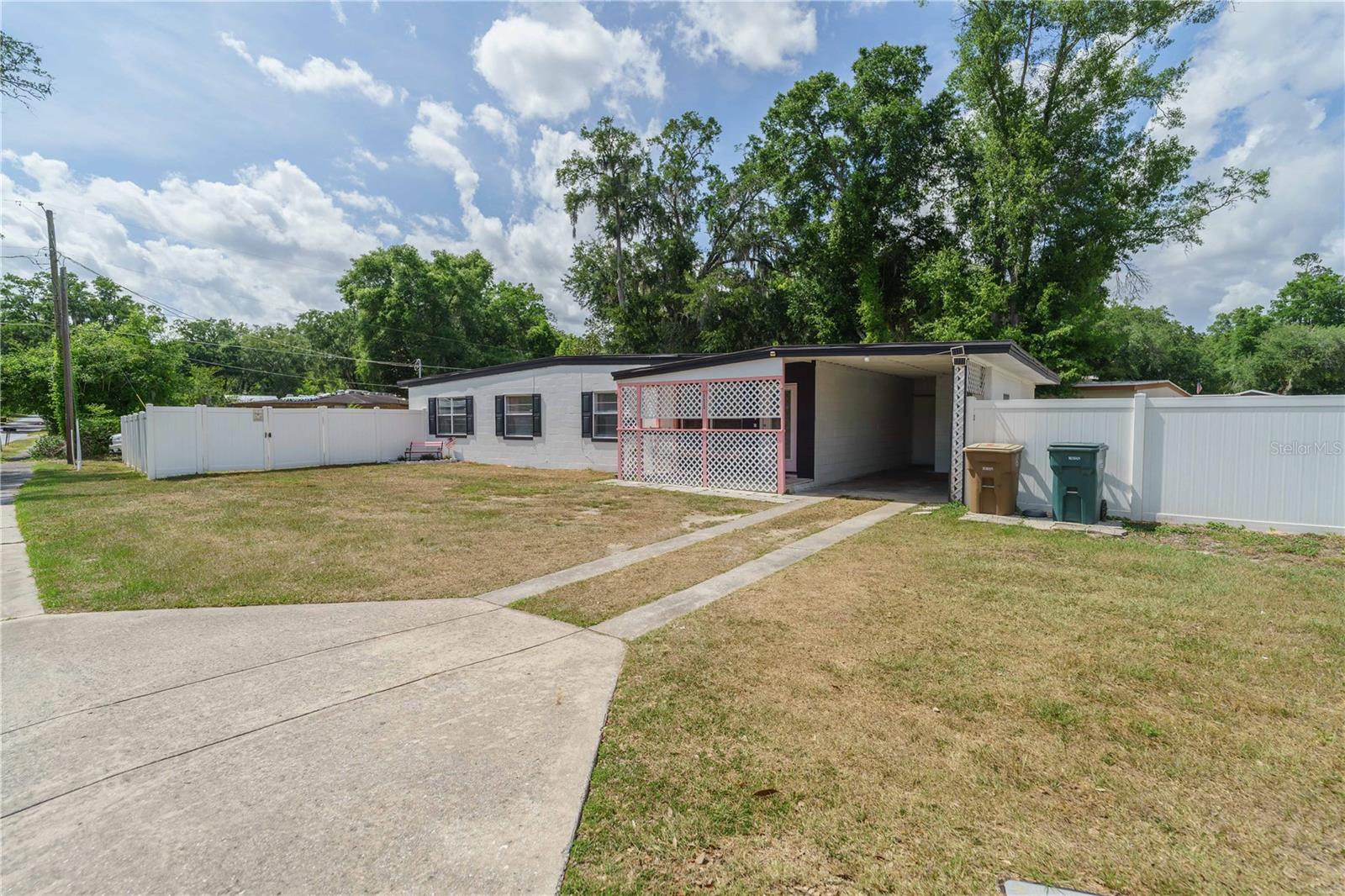 3523 Se 6th St Property Photo 48