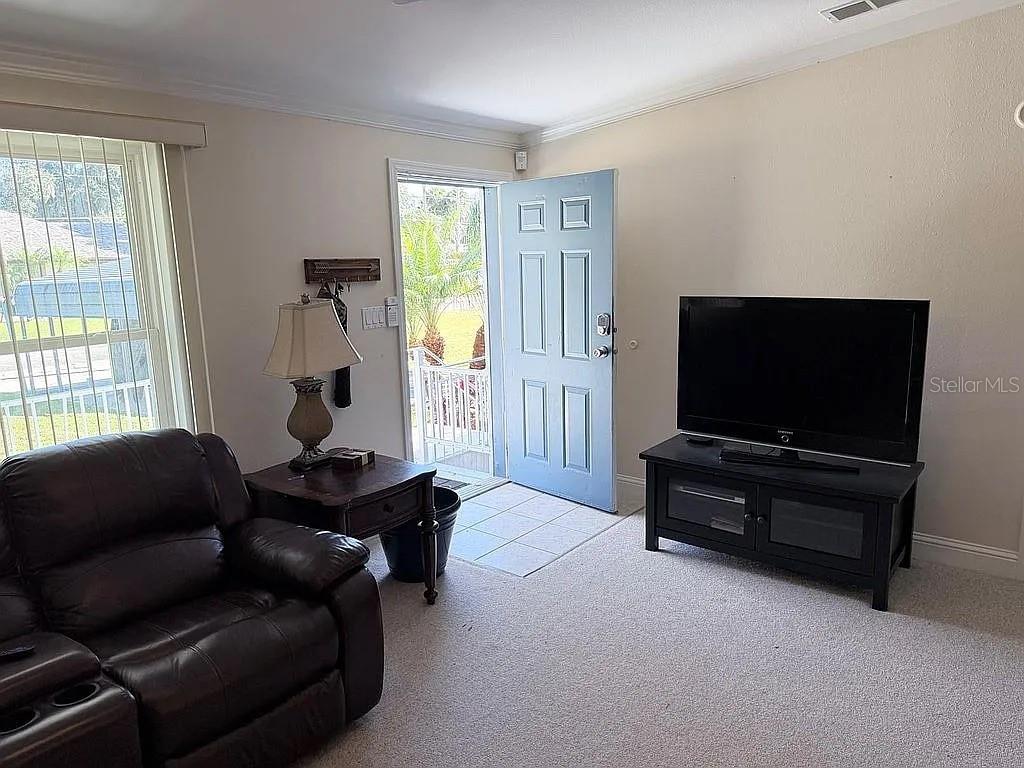 2086 Starboard Drive Property Photo 6