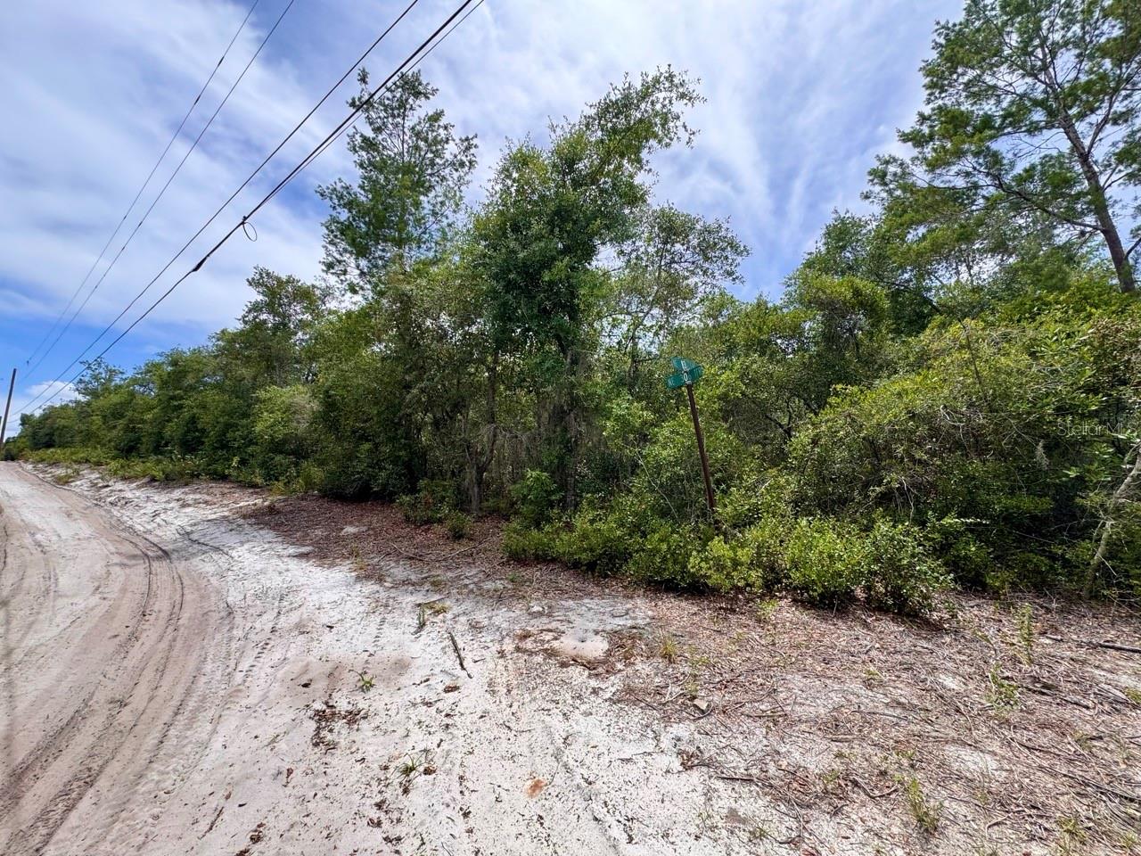 Ne 306th Ter Property Photo 4