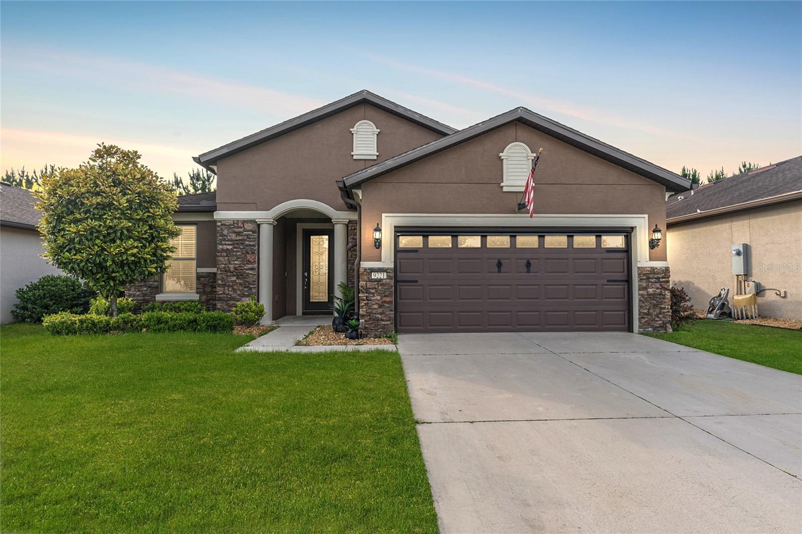 9221 Sw 70th Loop Property Photo 1