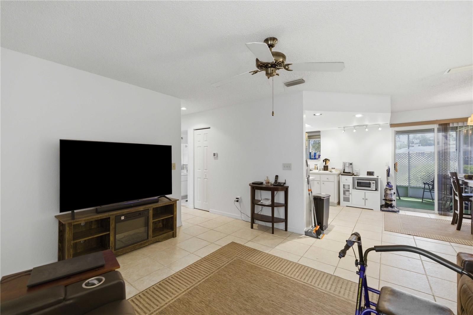10986 Sw 83rd Ave Property Photo 10