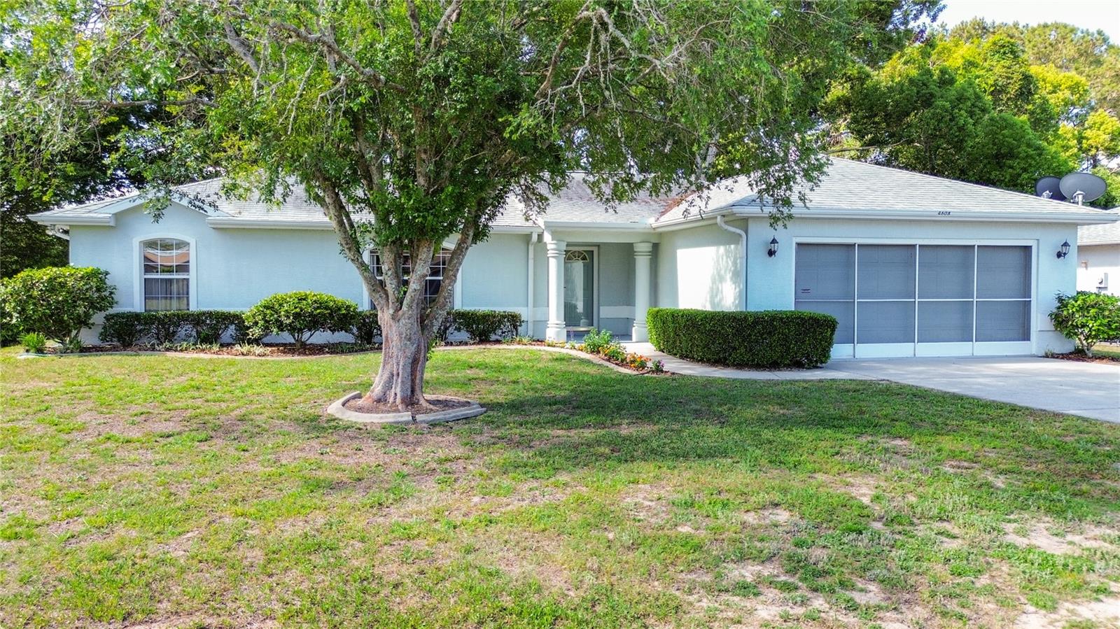 4608 Nw 30th Pl Property Photo 2