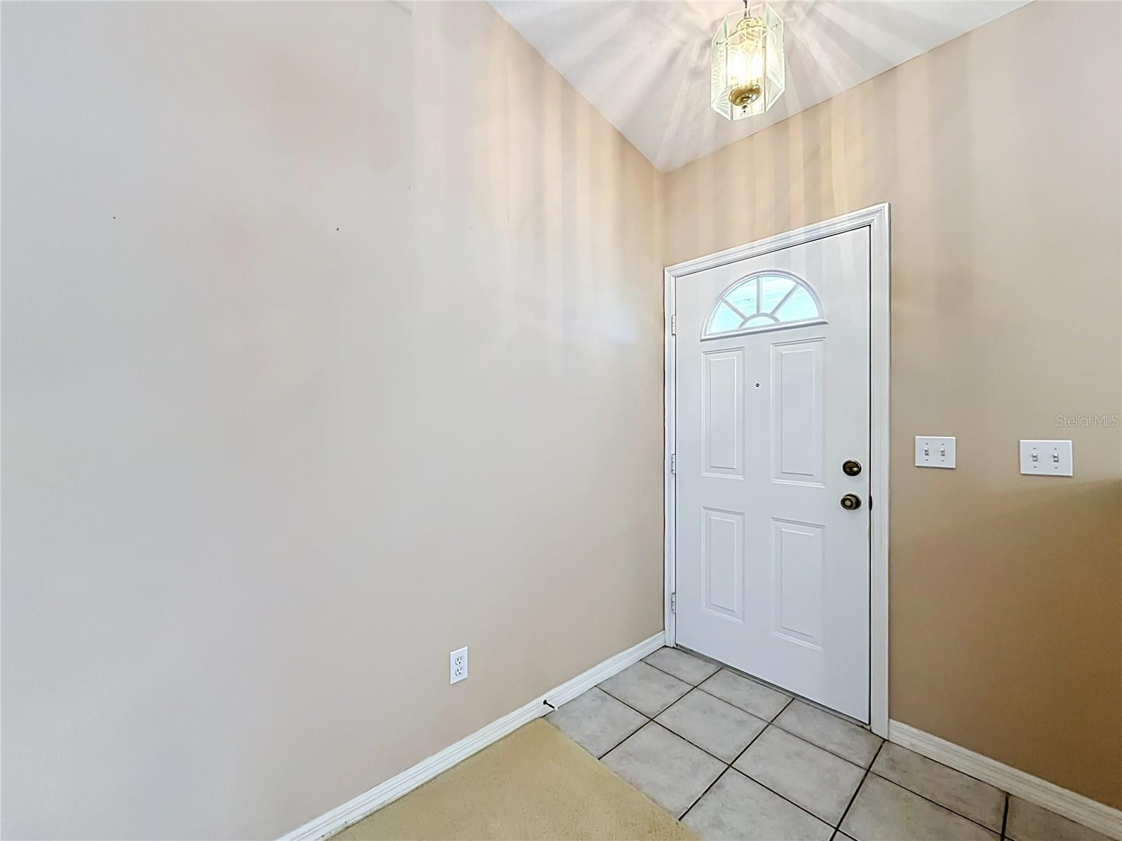 4608 Nw 30th Pl Property Photo 10