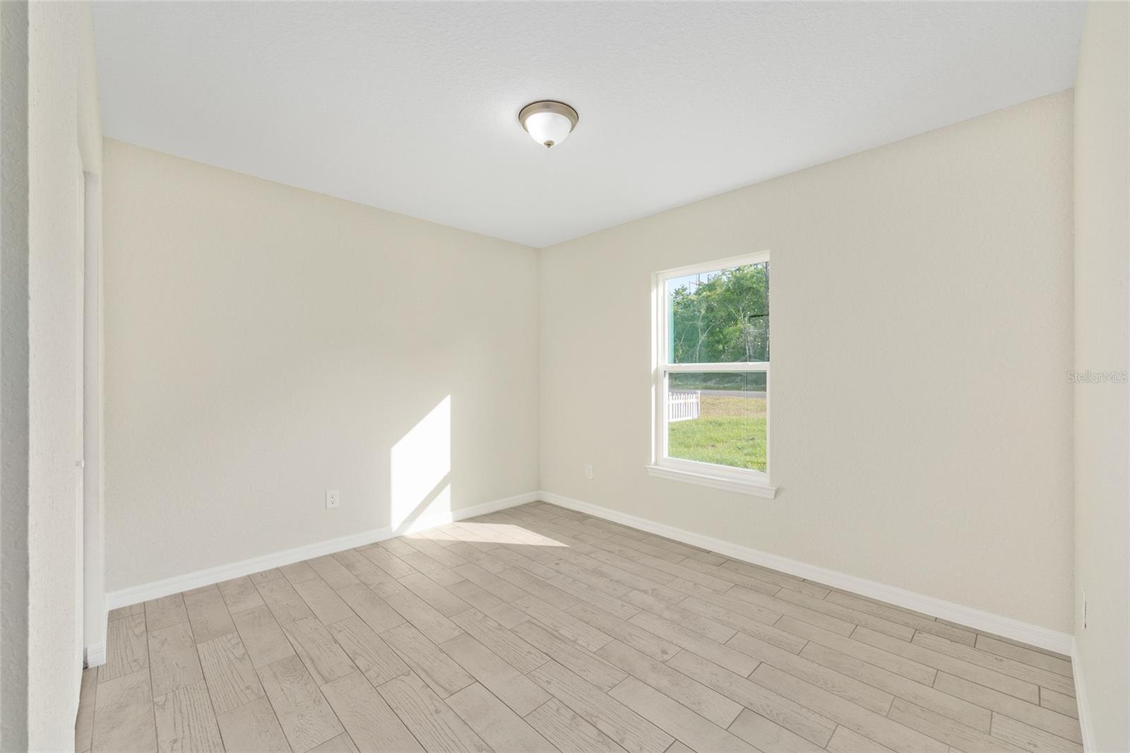 360 Locust Rd Property Photo 26