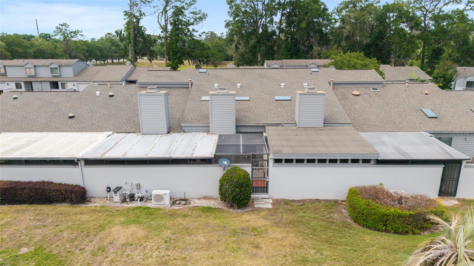 1927 Se 37th Court Cir Property Photo 13