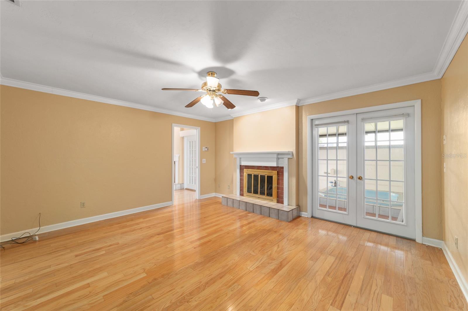 1927 Se 37th Court Cir Property Photo 39