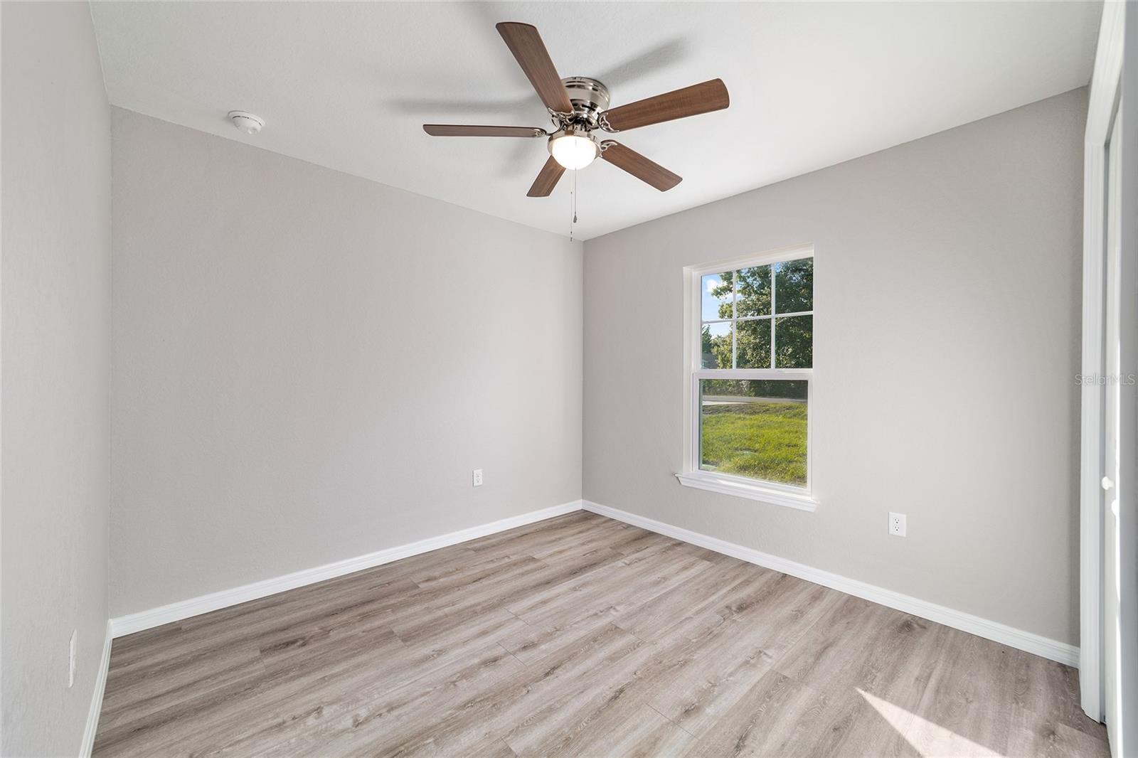 32 Olive Circle Loop Property Photo 31