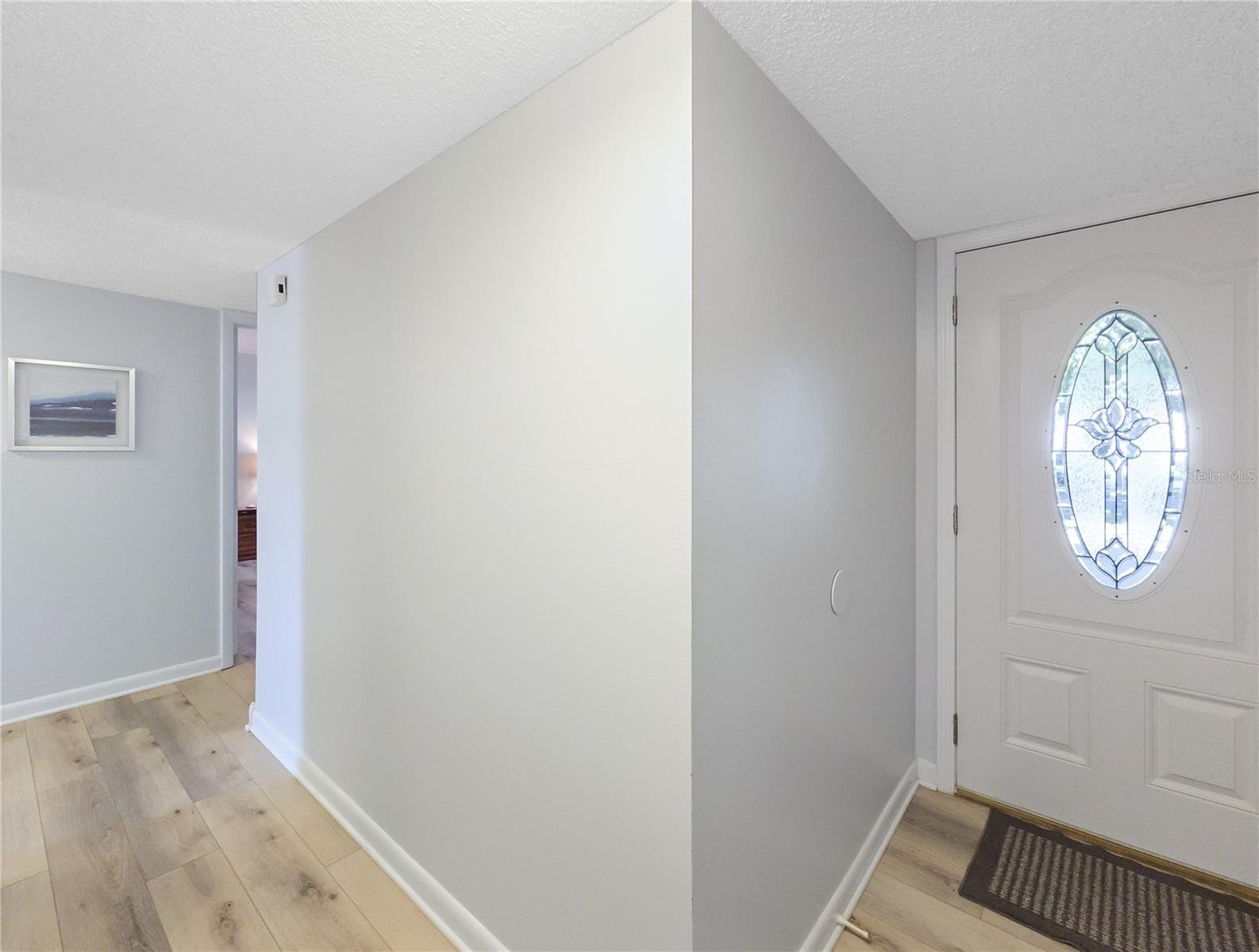 646 Midway Dr #a Property Photo 4