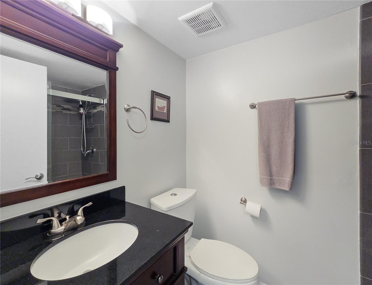 646 Midway Dr #a Property Photo 18