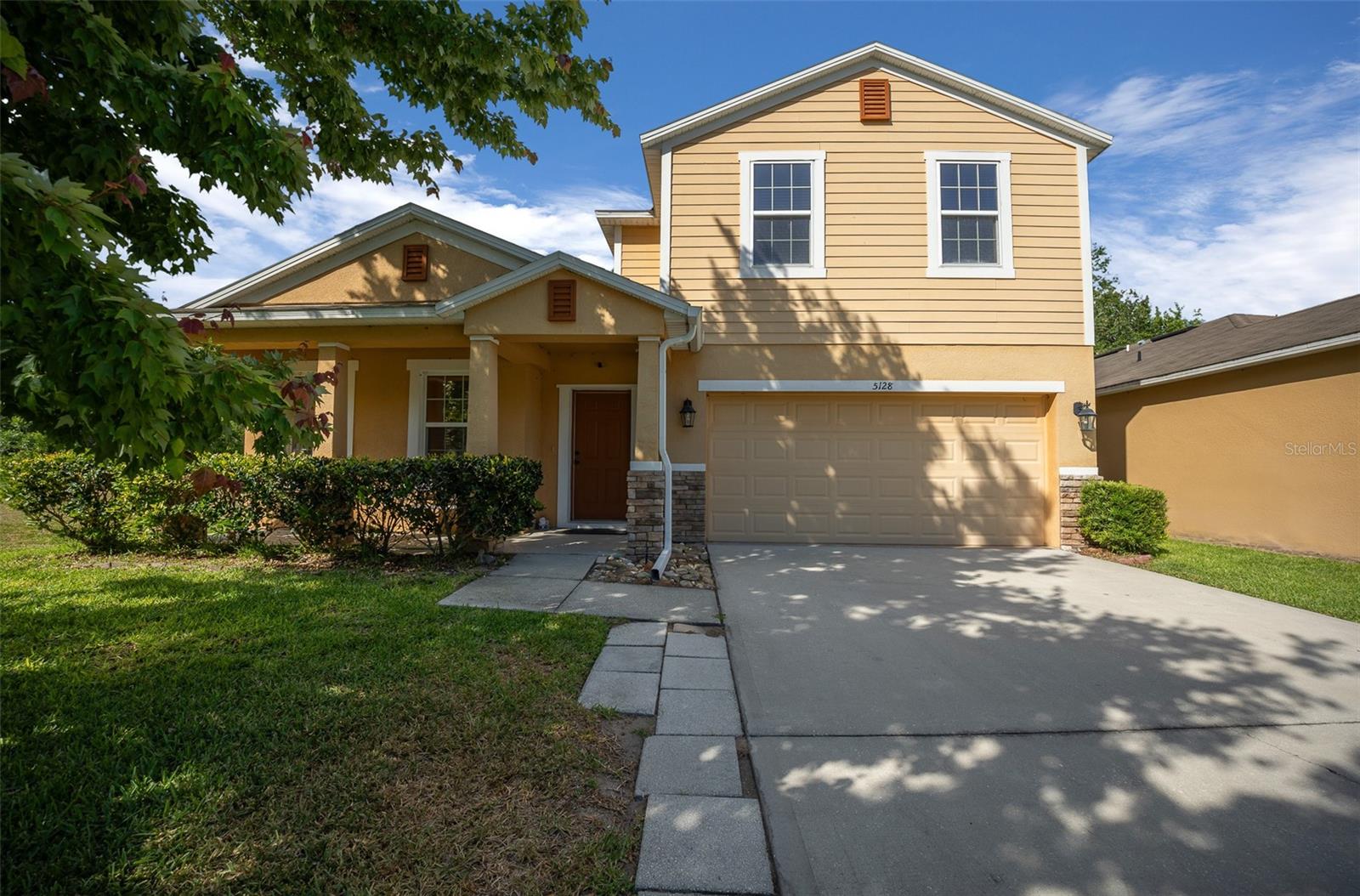 5128 GRASSY KNOLL DR