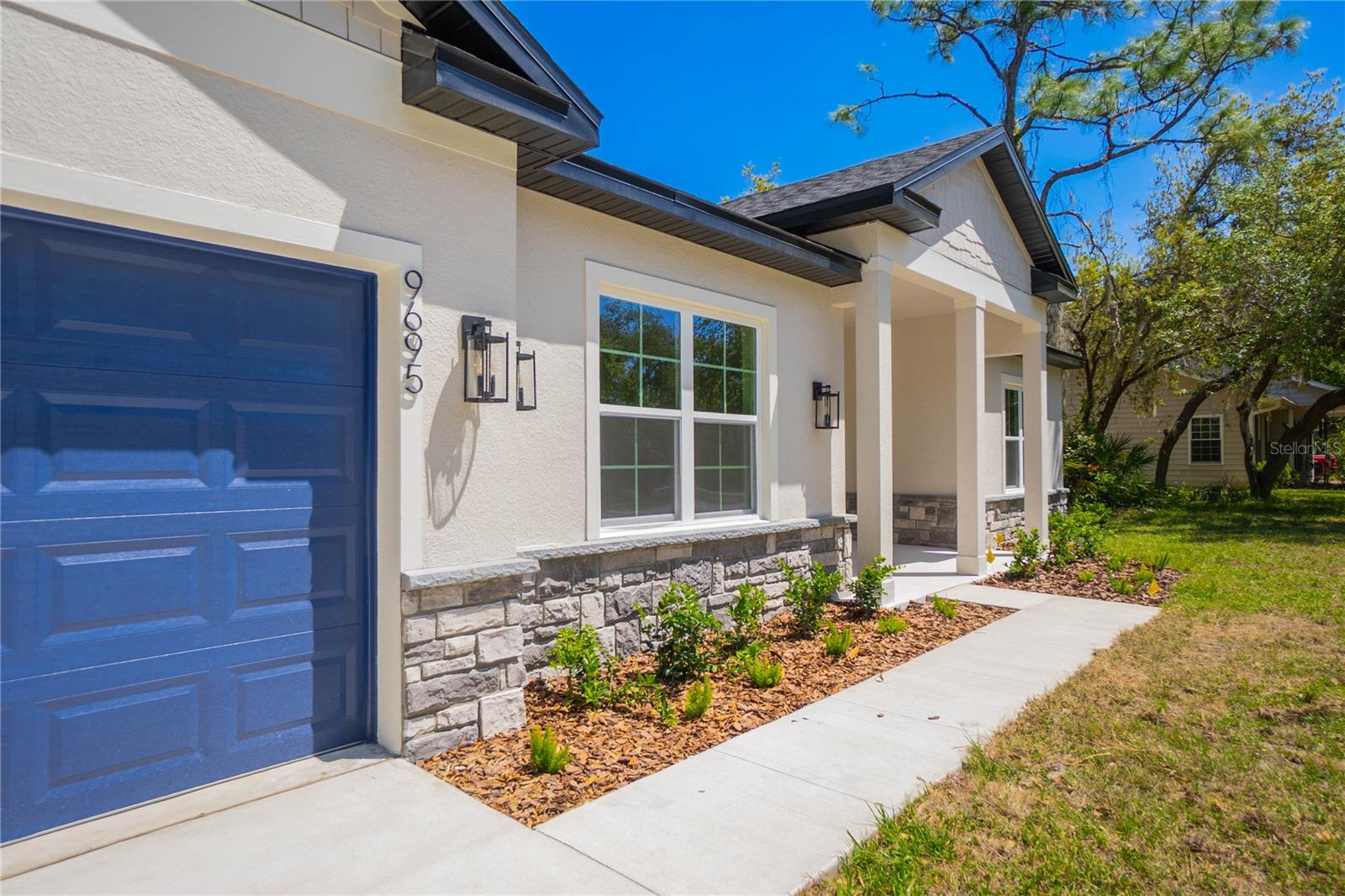 9695 E Baymeadows Dr Property Photo 4