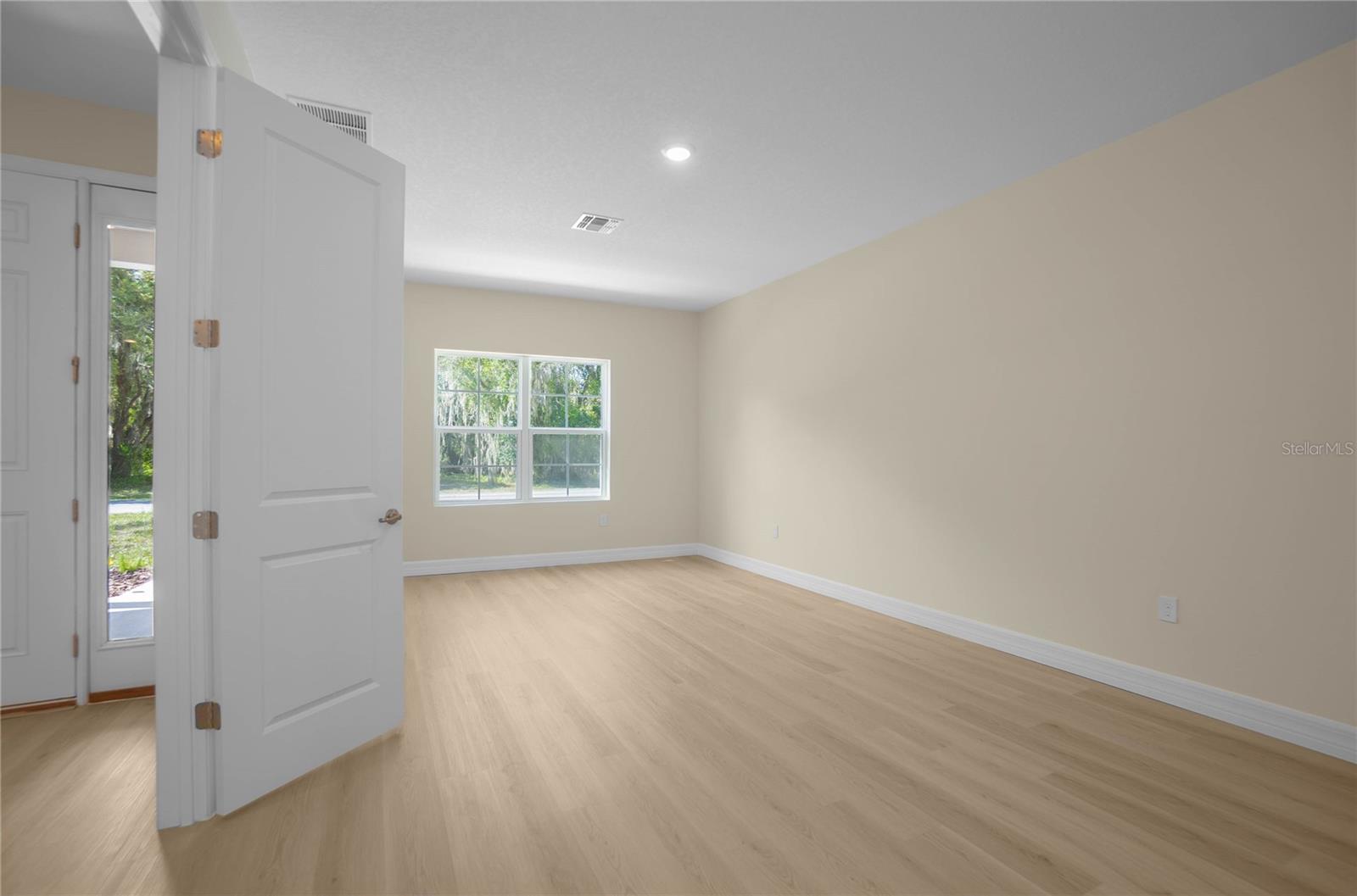 9695 E Baymeadows Dr Property Photo 7