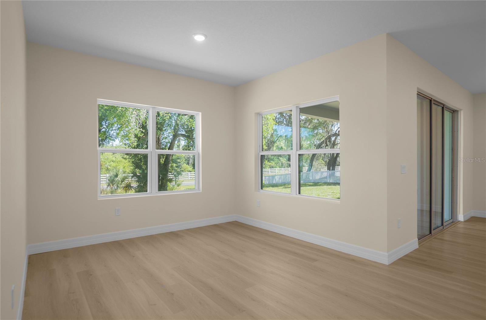 9695 E Baymeadows Dr Property Photo 25