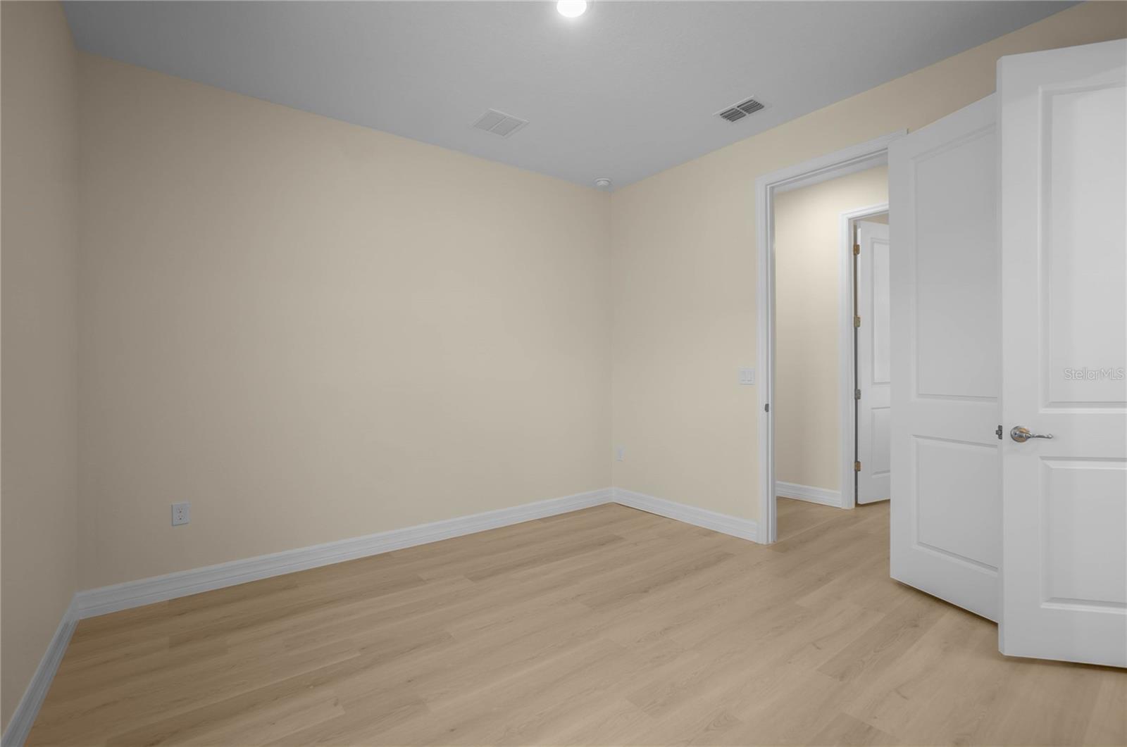 9695 E Baymeadows Dr Property Photo 35