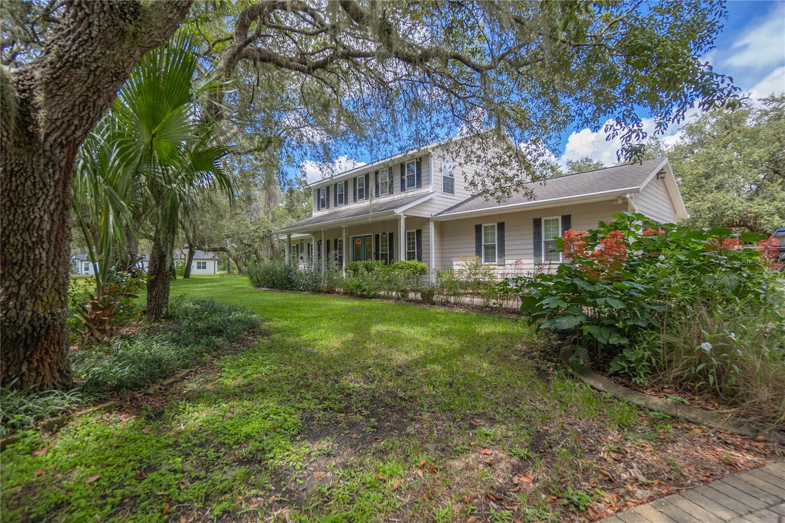 9709 E Baymeadows Dr Property Photo 3