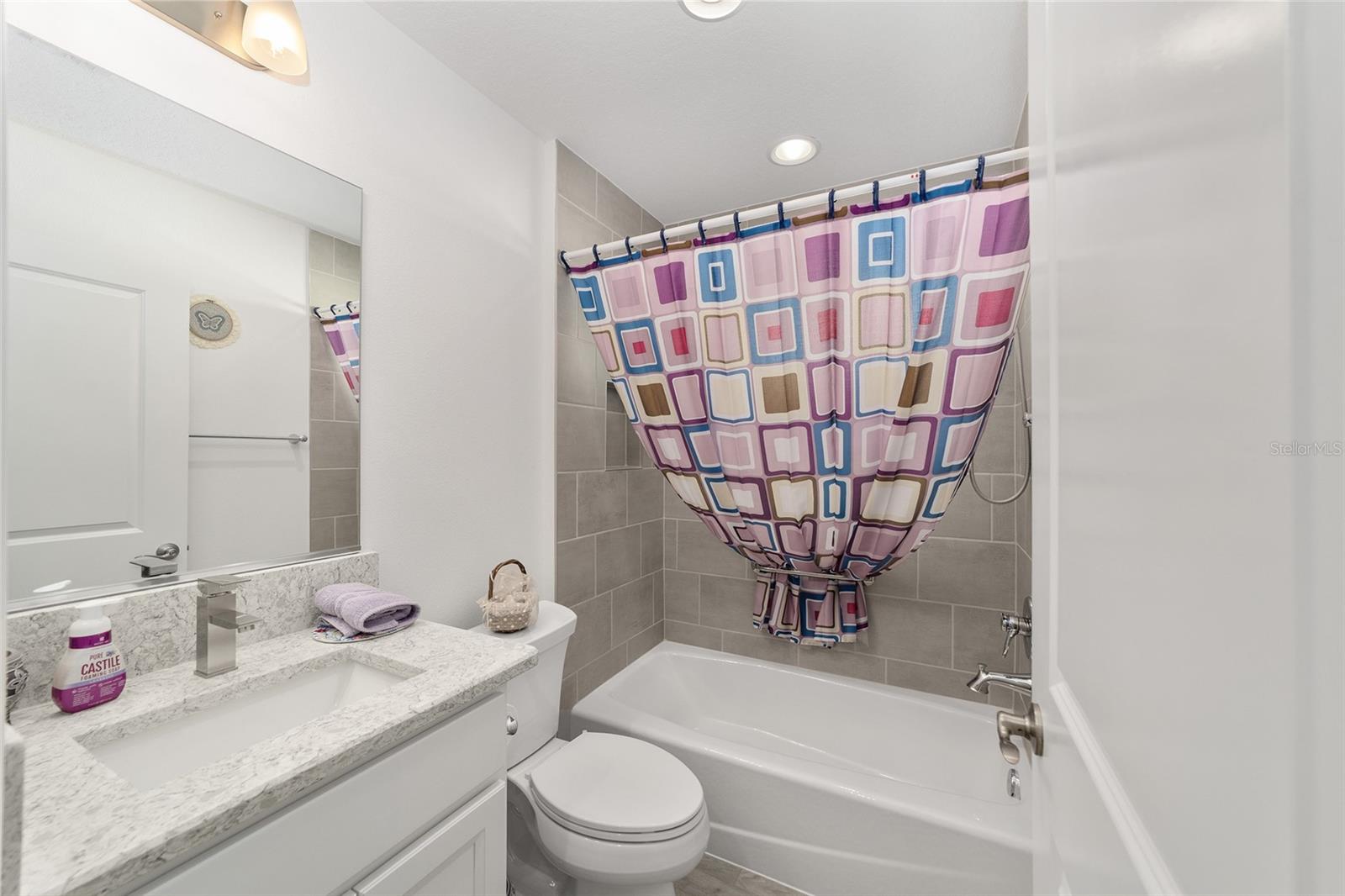 1106 Ebling Loop Property Photo 12