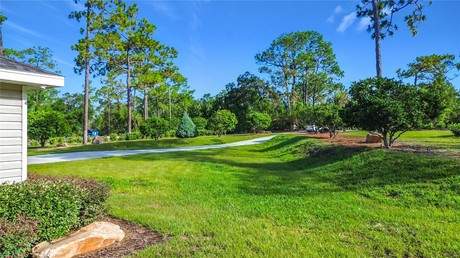 15204 Ganster Dr Property Photo 12