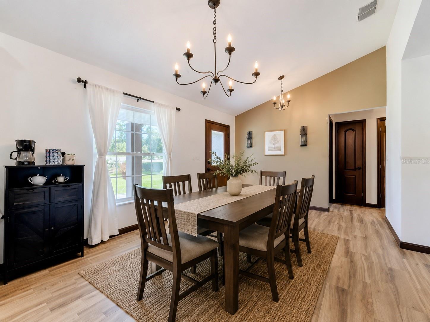 15204 Ganster Dr Property Photo 32