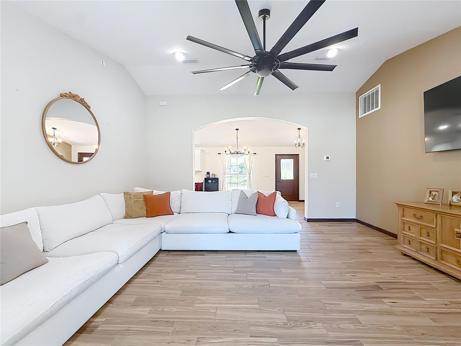 15204 Ganster Dr Property Photo 39