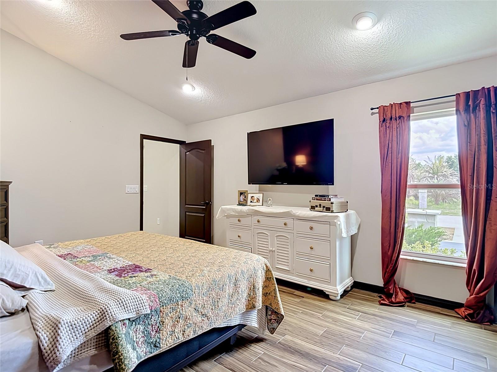 15204 Ganster Dr Property Photo 54