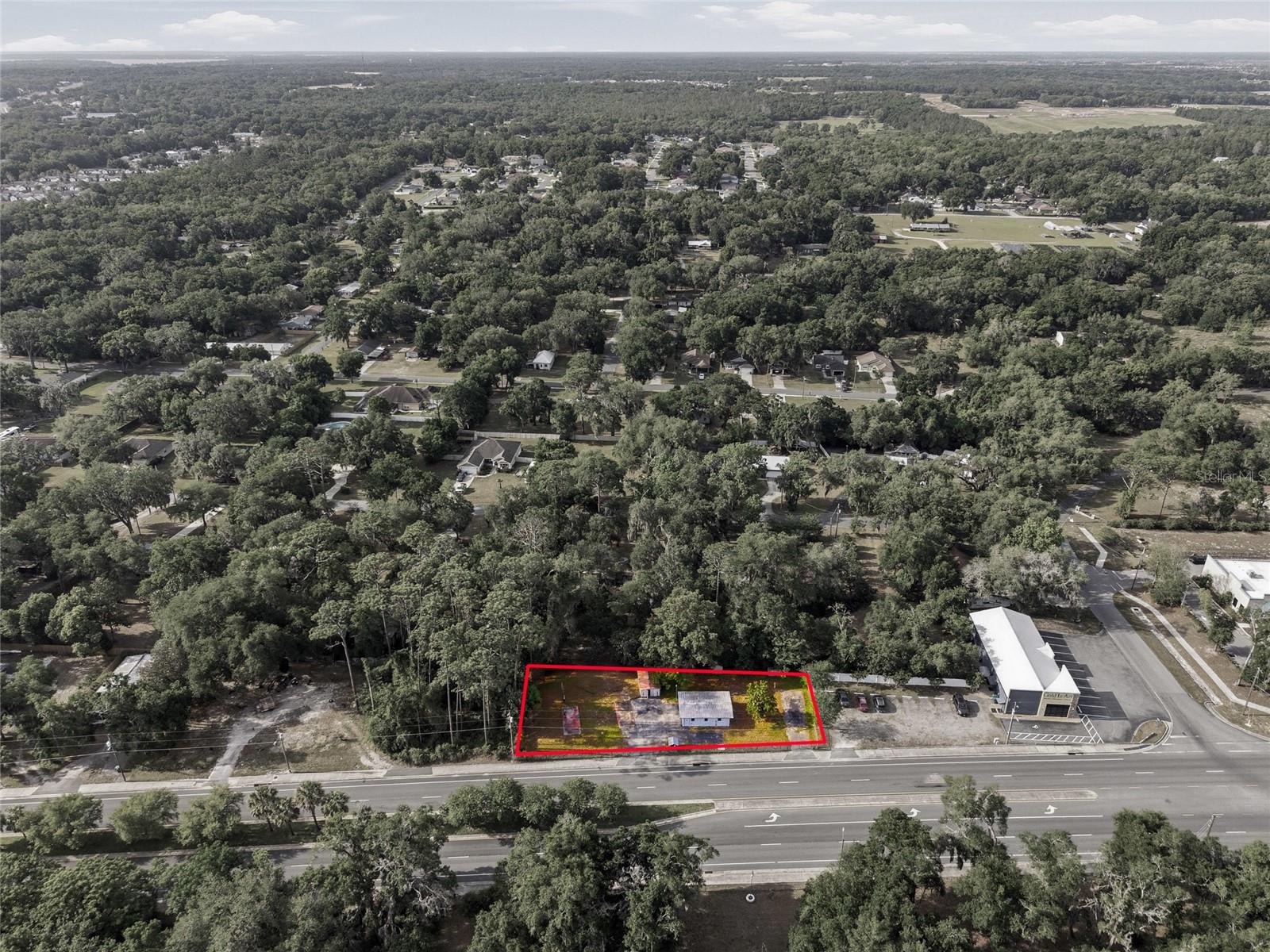320 Highway 466 Property Photo 7
